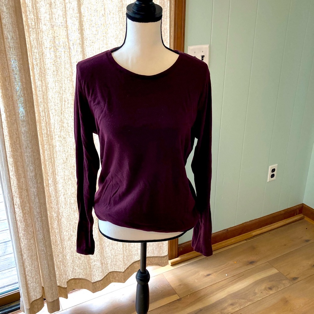 Long sleeve tee